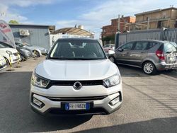 Argento Usata 2018 Ssangyong (KGM) Tivoli SUV | 8200 € (Buon prezzo)