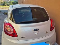 Bianco Usata 2009 Ford Ka Titanium Due volumi | 5500 € (Molto cara)