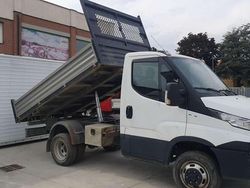 Bianco Usata 2019 Iveco 35.12 Furgone | 24.000 € (Molto cara)