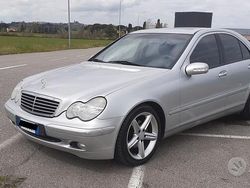 Argento Usata 2002 Mercedes C180 Elegance Tre volumi | 2500 € (Ottimo prezzo)