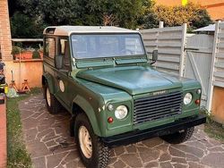 Verde Usata 1996 Land Rover Defender SUV | 16.000 €