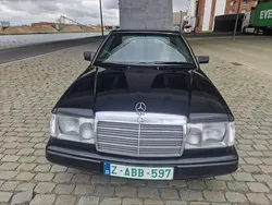 Nero Usata 1988 Mercedes 230 Coupé | 5700 €