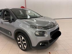 Grigio Usata 2019 Citroën C3 Shine Due volumi | 11.900 € (Cara)