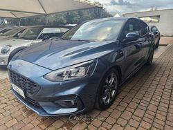 Grigio Usata 2020 Ford Focus ST Tre volumi | 14.900 € (Buon prezzo)