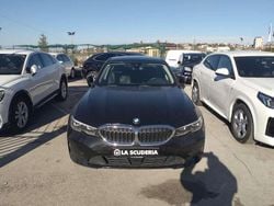 Nero Usata 2021 BMW 320 Luxury Line Tre volumi | 27.999 € (Buon prezzo)