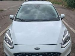 Usata 2017 Ford Fiesta Vignale Due volumi | 8990 € (Buon prezzo)