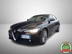 Nero Usata 2017 Alfa Romeo Giulia Super Tre volumi | 18.900 € (Buon prezzo)