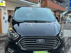 Nero Usata 2021 Ford Tourneo Custom Furgone | 33.000 €