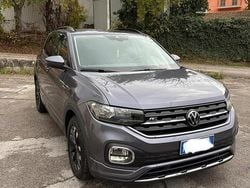 Grigio Usata 2022 VW T-Cross R-line SUV | 17.500 € (Buon prezzo)