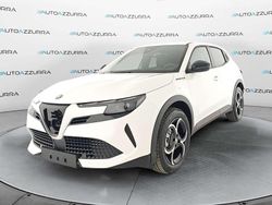 Bianco Nuova 2025 Alfa Romeo Junior Edizione Speciale SUV | 28.900 € (Buon prezzo)