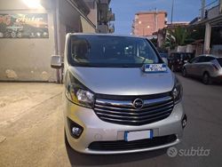 Grigio Usata 2019 Opel Vivaro Monovolume | 17.500 € (Cara)