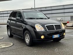 Nero Usata 2006 Ssangyong (KGM) Rexton SUV | 2900 € (Buon prezzo)