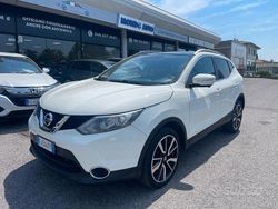 Bianco Usata 2017 Nissan Qashqai Black Edition SUV | 9900 € (Ottimo prezzo)