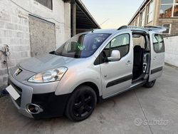 Grigio Usata 2011 Peugeot Partner Tepee Outdoor Monovolume | 6100 €