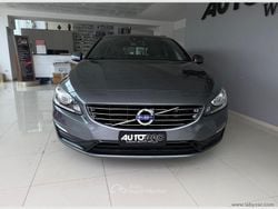 Grigio Usata 2018 Volvo V60 Business Edition Station wagon | 9300 € (Buon prezzo)