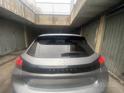 Grigio Usata 2021 Peugeot 208 Active Due volumi | 12.500 € (Buon prezzo)
