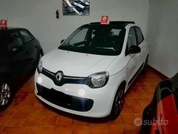 Bianco Usata 2018 Renault Twingo LIMITED Due volumi | 9290 € (Buon prezzo)