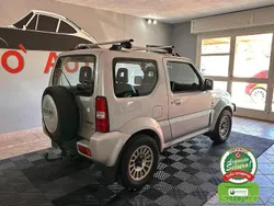 Grigio Usata 2008 Suzuki Jimny SUV | 9900 € (Buon prezzo)