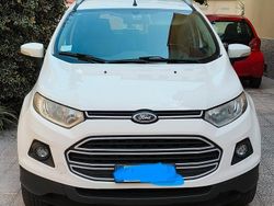Bianco Usata 2015 Ford Ecosport SUV | 8000 € (Ottimo prezzo)
