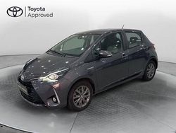 Grigio Usata 2017 Toyota Yaris Hybrid Active Due volumi | 11.900 € (Buon prezzo)