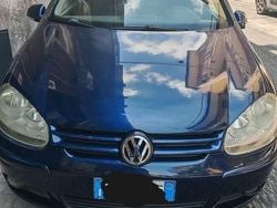 Usata 2005 VW Golf IV Comfortline Tre volumi | 2800 € (Buon prezzo)