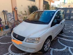 Bianco Usata 2010 Fiat Multipla Emotion Monovolume | 2950 € (Buon prezzo)