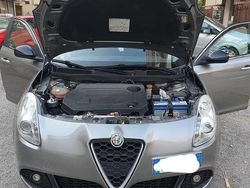 Grigio Usata 2011 Alfa Romeo Giulietta Distinctive Tre volumi | 6500 € (Cara)