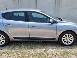 Usata 2009 Renault Mégane III | 2600 € (Buon prezzo)