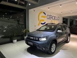 Grigio pastello Usata 2023 Dacia Duster Comfort SUV | 16.900 € (Buon prezzo)