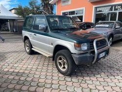 Verde Usata 1997 Mitsubishi Pajero SUV | 5300 € (Cara)