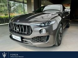Grigio Usata 2020 Maserati Levante SUV | 38.900 € (Buon prezzo)
