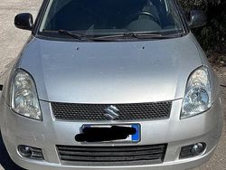 Grigio Usata 2007 Suzuki Swift Tre volumi | 4500 €