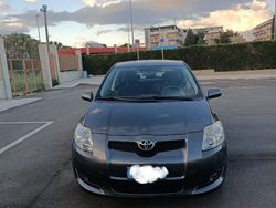 Grigio Usata 2007 Toyota Auris Due volumi | 3090 € (Buon prezzo)