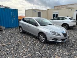 Grigio Usata 2009 Lancia Delta Due volumi | 1200 € (Buon prezzo)