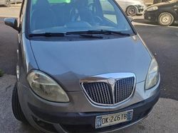 Marrone Usata 2009 Lancia Musa Monovolume | 1700 € (Super prezzo)