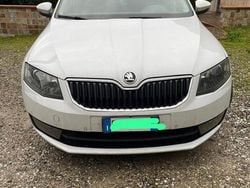 Usata 2016 Skoda Octavia Station wagon | 5000 € (Buon prezzo)