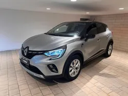 Argento Usata 2022 Renault Captur Intens SUV | 18.450 € (Buon prezzo)