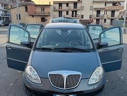 Grigio Usata 2008 Lancia Musa Monovolume | 2190 € (Ottimo prezzo)