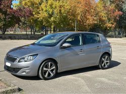 Grigio Usata 2016 Peugeot 308 Active Tre volumi | 6500 € (Buon prezzo)