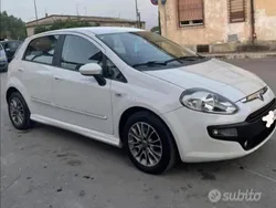 Usata 2011 Fiat Grande Punto Due volumi | 4500 € (Buon prezzo)