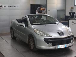 Argento Usata 2011 Peugeot 207 CC Cabrio | 4900 € (Buon prezzo)