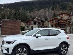 Usata 2023 Volvo XC40 Ultimate SUV | 37.500 € (Buon prezzo)