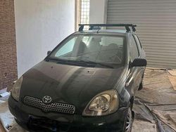 Usata 2006 Toyota Yaris Due volumi | 1200 € (Super prezzo)