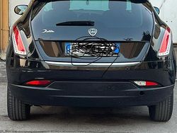 Usata 2013 Lancia Delta Due volumi | 2500 € (Super prezzo)