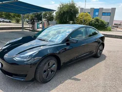 Usata 2023 Tesla Model 3 Standard Range Tre volumi | 29.500 € (Buon prezzo)