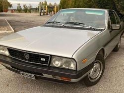 Argento Usata 1979 Lancia Gamma Coupé | 13.350 €