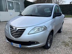Grigio Usata 2014 Lancia Ypsilon Gold Due volumi | 5800 € (Buon prezzo)