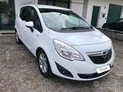 Bianco Usata 2013 Opel Meriva Monovolume | 4800 € (Buon prezzo)
