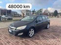 Nero Usata 2011 Opel Astra Cosmo Station wagon | 3900 € (Super prezzo)