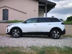 Bianco Usata 2023 Peugeot 5008 Monovolume | 24.500 € (Super prezzo)